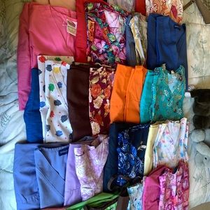 Scrubs medical uniforms